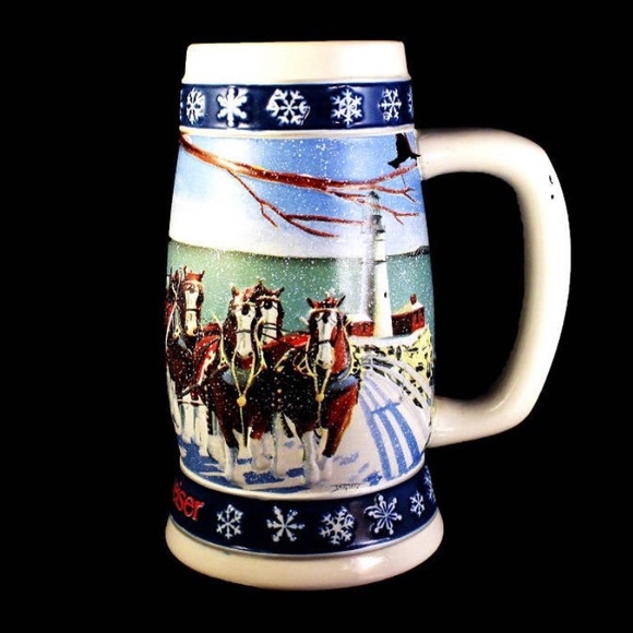 1995 Budweiser - “Lighting The Way Home” Holiday Stein - Picture 6 of 16